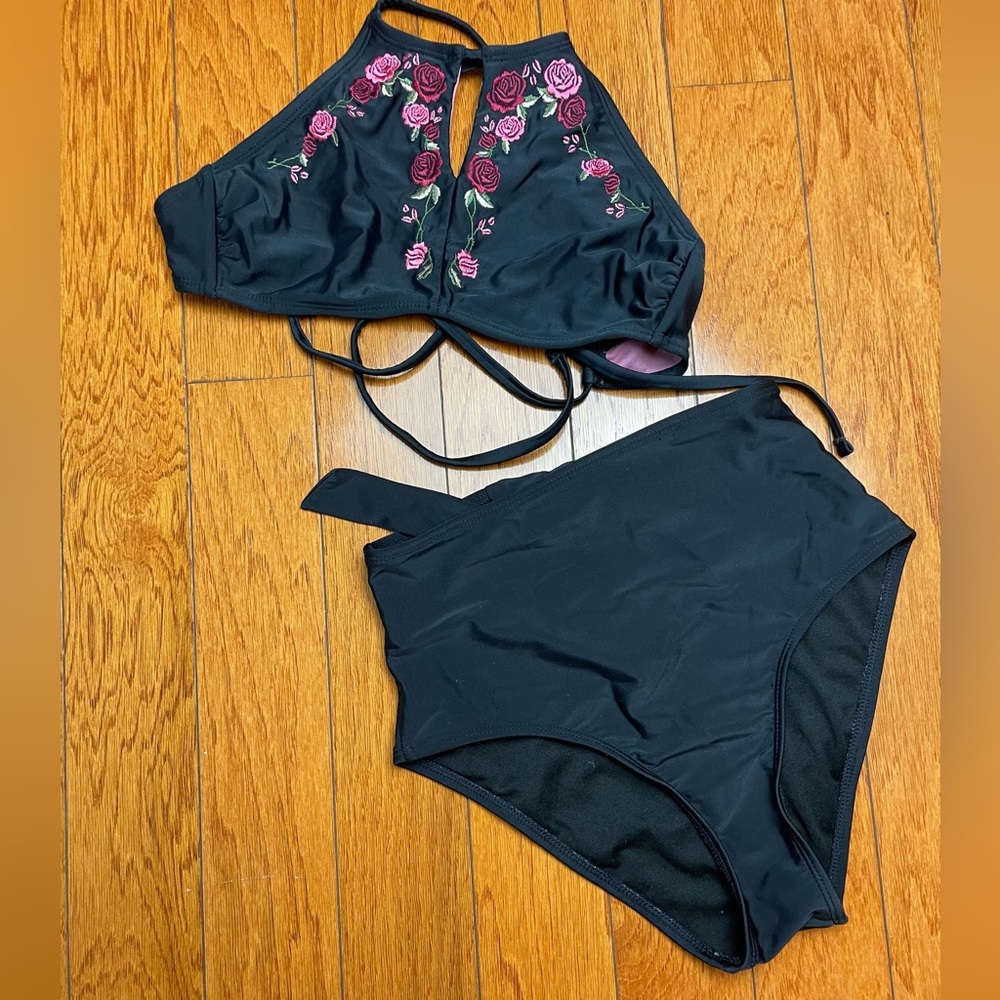 Exhilaration Embroidered Black High Waisted Bikini Size XS/S